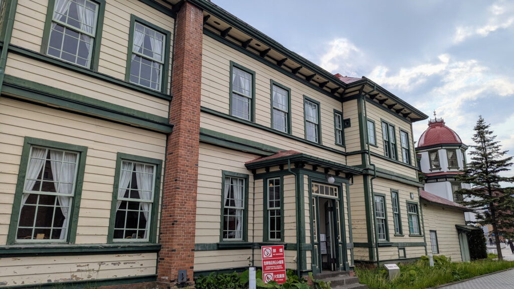 旧東奥義塾外人教師館