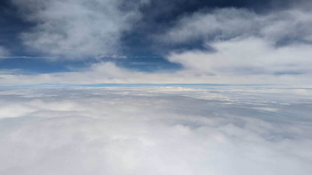 FDA834便 青森空港発神戸空港行き