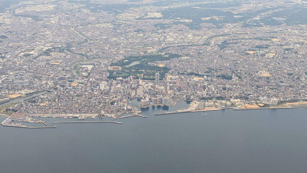 FDA834便 青森空港発神戸空港行き