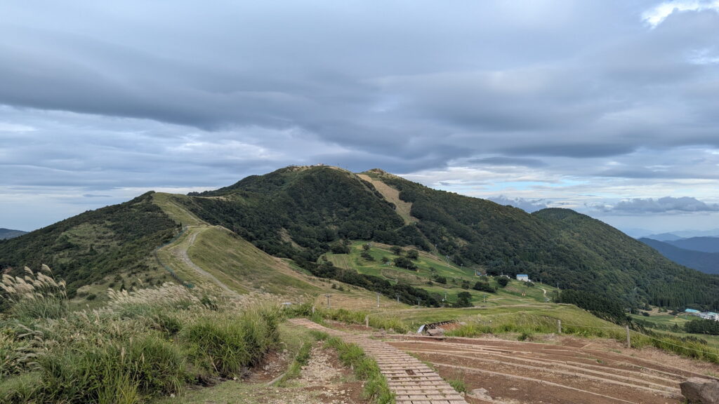 兵庫県41市町 カントリーサインの旅 養父市 ハチ高原