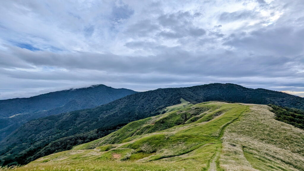 兵庫県41市町 カントリーサインの旅 養父市 ハチ高原