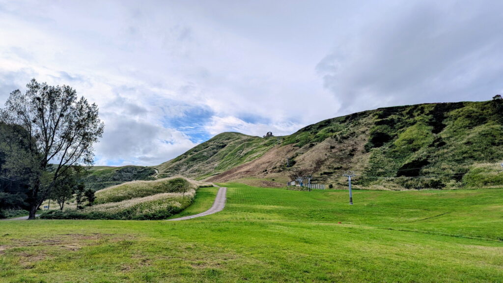 兵庫県41市町 カントリーサインの旅 養父市 ハチ高原