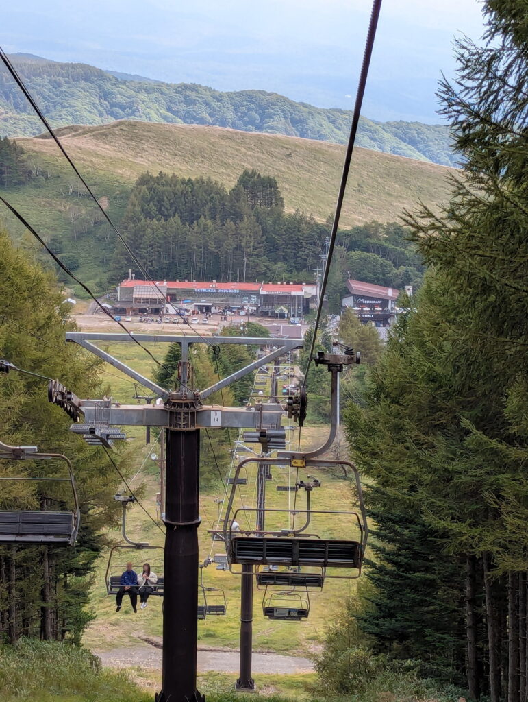ビーナスライン・車山高原　展望リフトSKY LINERからの眺め