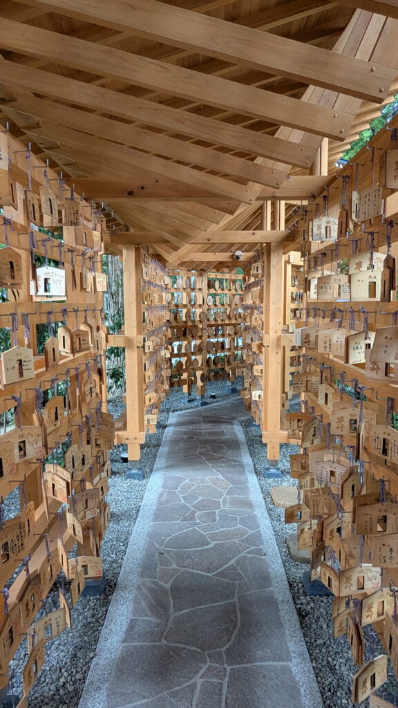 諏訪大社 下社秋宮