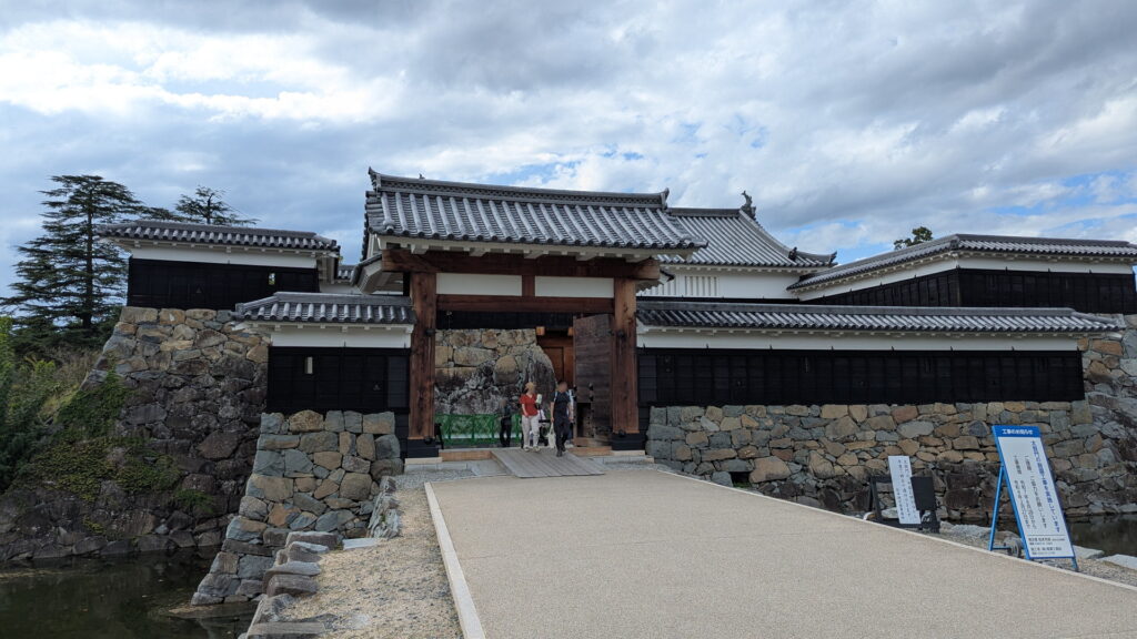 太鼓門桝形二の門