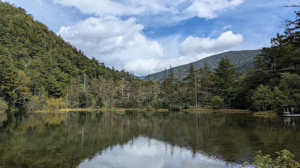 上高地・明神池