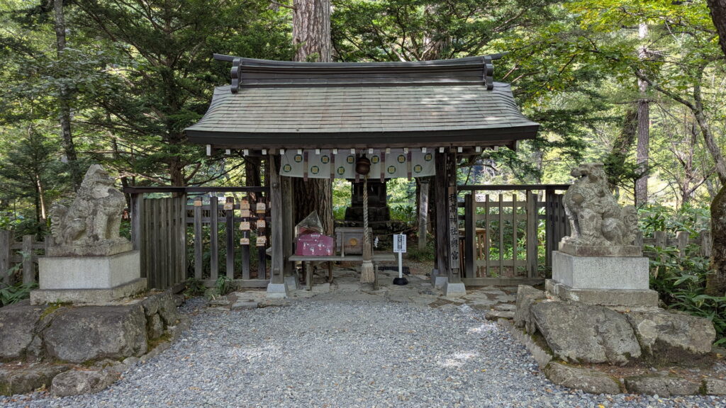 上高地 穂高神社 奥宮