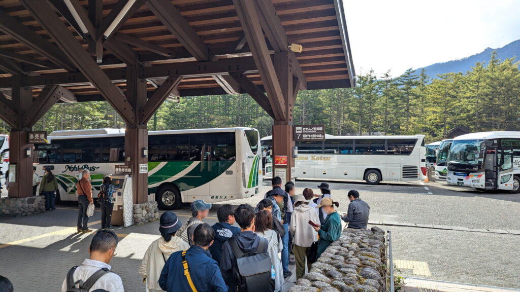 上高地バスターミナル