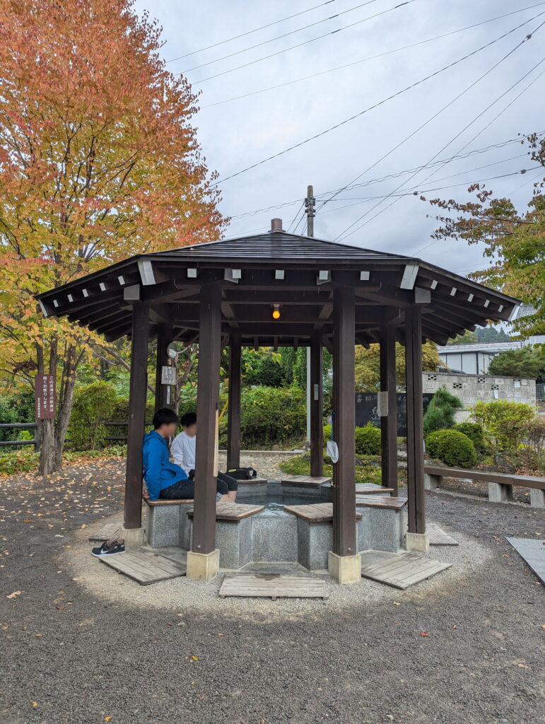 別所温泉 足湯ななくり