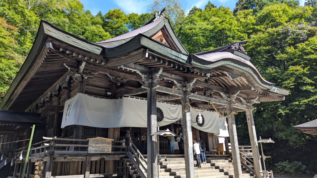戸隠神社 中社 拝殿