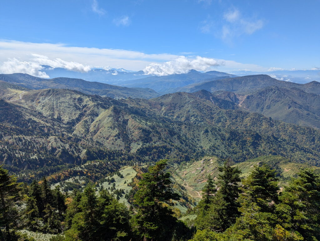 横手山2307満天ビューテラス