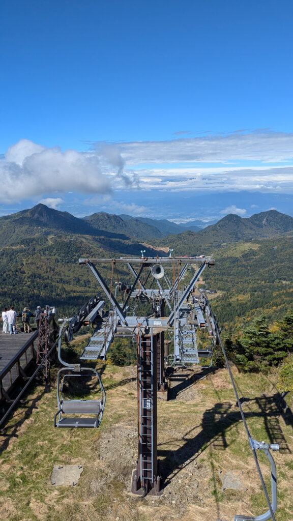横手山2307満天ビューテラス
