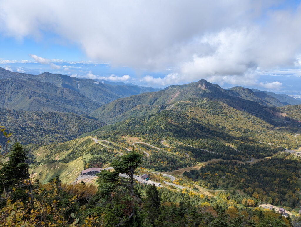 横手山2307満天ビューテラス 横手山山頂展望台