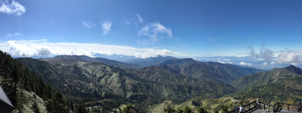 横手山2307満天ビューテラス