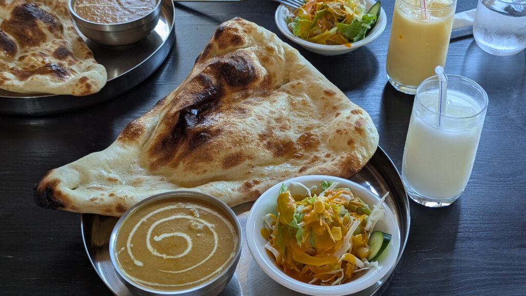 兵庫県41市町 カントリーサインの旅 西脇市 カレーナンハウス