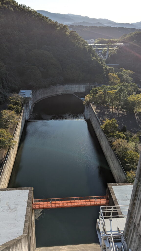 兵庫県41市町 カントリーサインの旅 川西市 一庫ダム