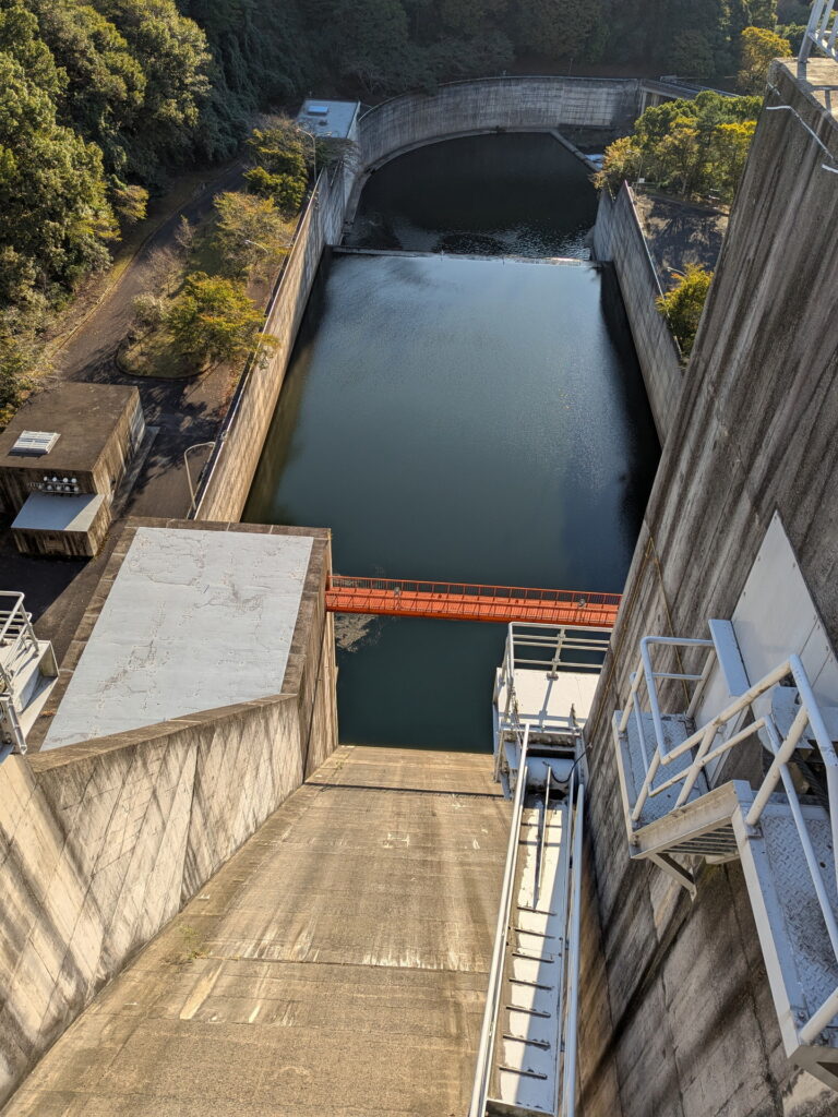 兵庫県41市町 カントリーサインの旅 川西市 一庫ダム