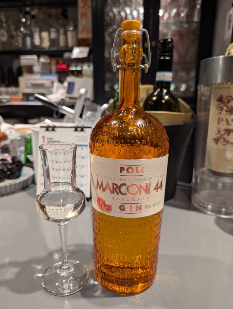 三宮 TAVOLA CALDA SASSA 8.Posti